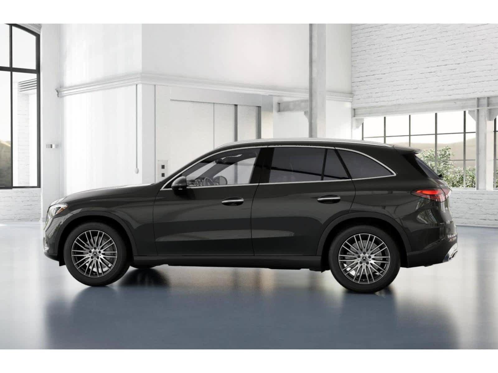 Used 2026 Mercedes-Benz GLC 300 4MATIC image 32