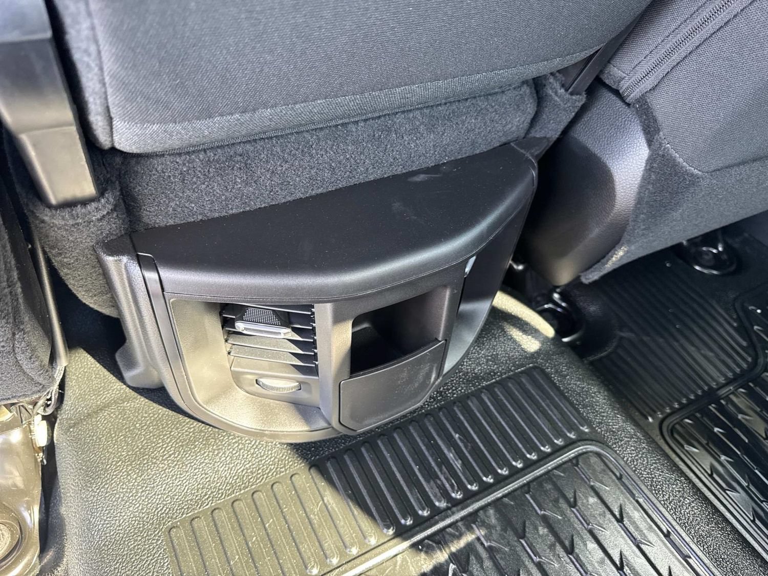 New 2026 RAM 3500 Tradesman w/ Chrome Appearance Group A AWD/4WD image 17