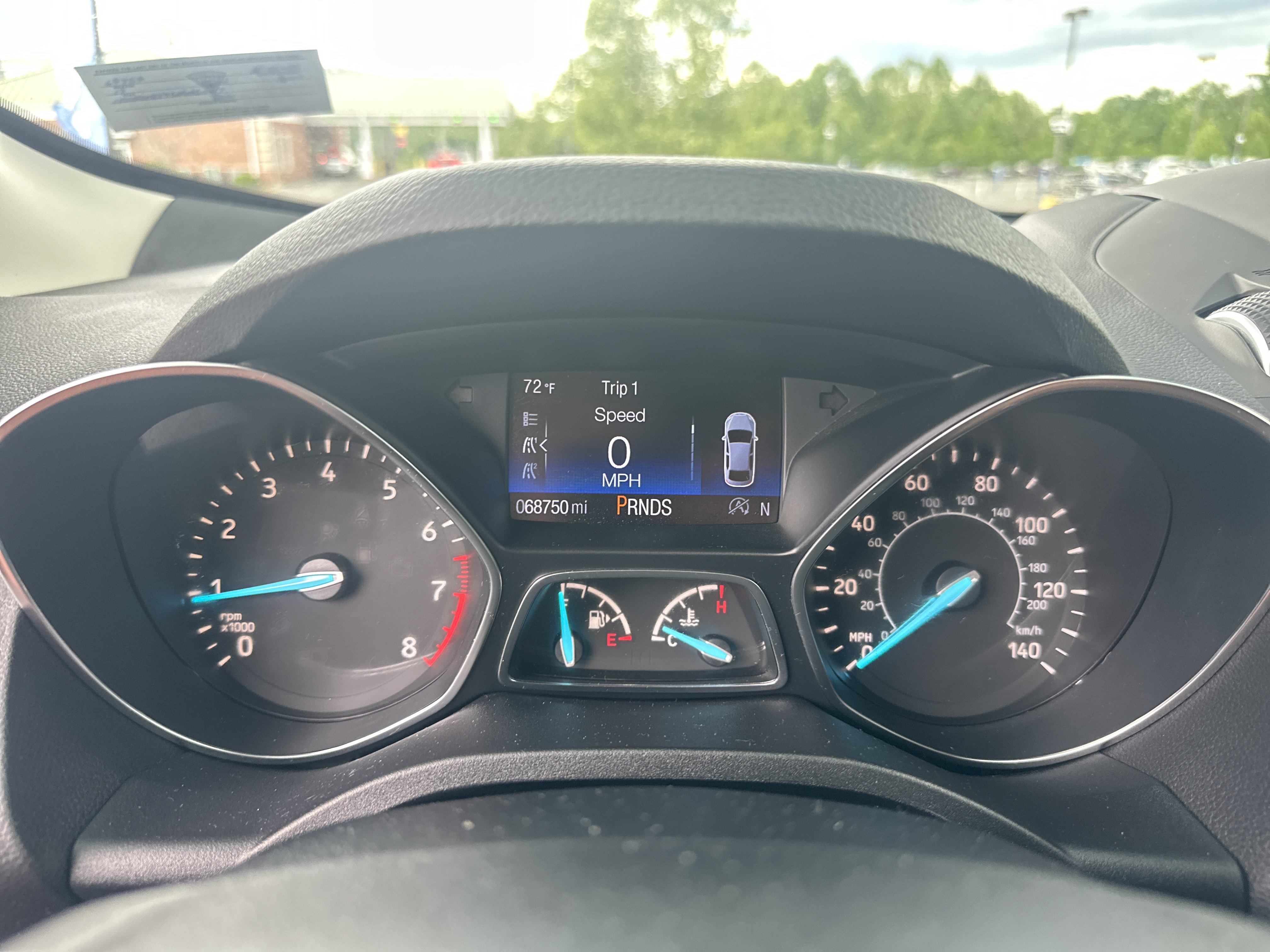Used 2017 Ford Escape Titanium AWD/4WD image 2