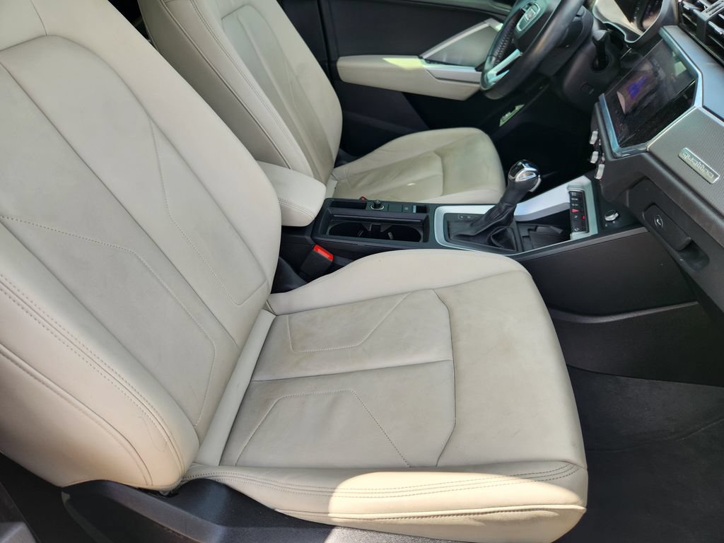 Used 2020 Audi Q3 2.0T Premium Plus AWD/4WD image 14