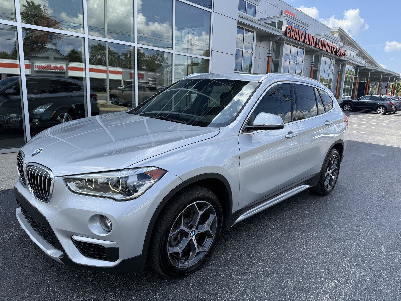 Used 2018 BMW X1 xDrive28i w/ Premium Package AWD/4WD image 2