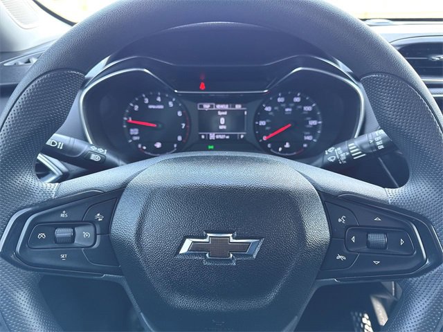 Used 2022 Chevrolet TrailBlazer LT w/ Convenience Package image 11
