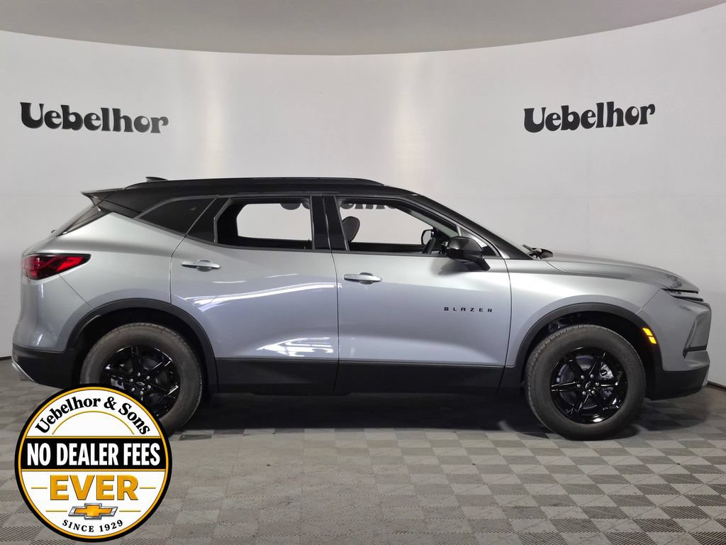 New 2026 Chevrolet Blazer LT w/ Convenience Package FWD image 8