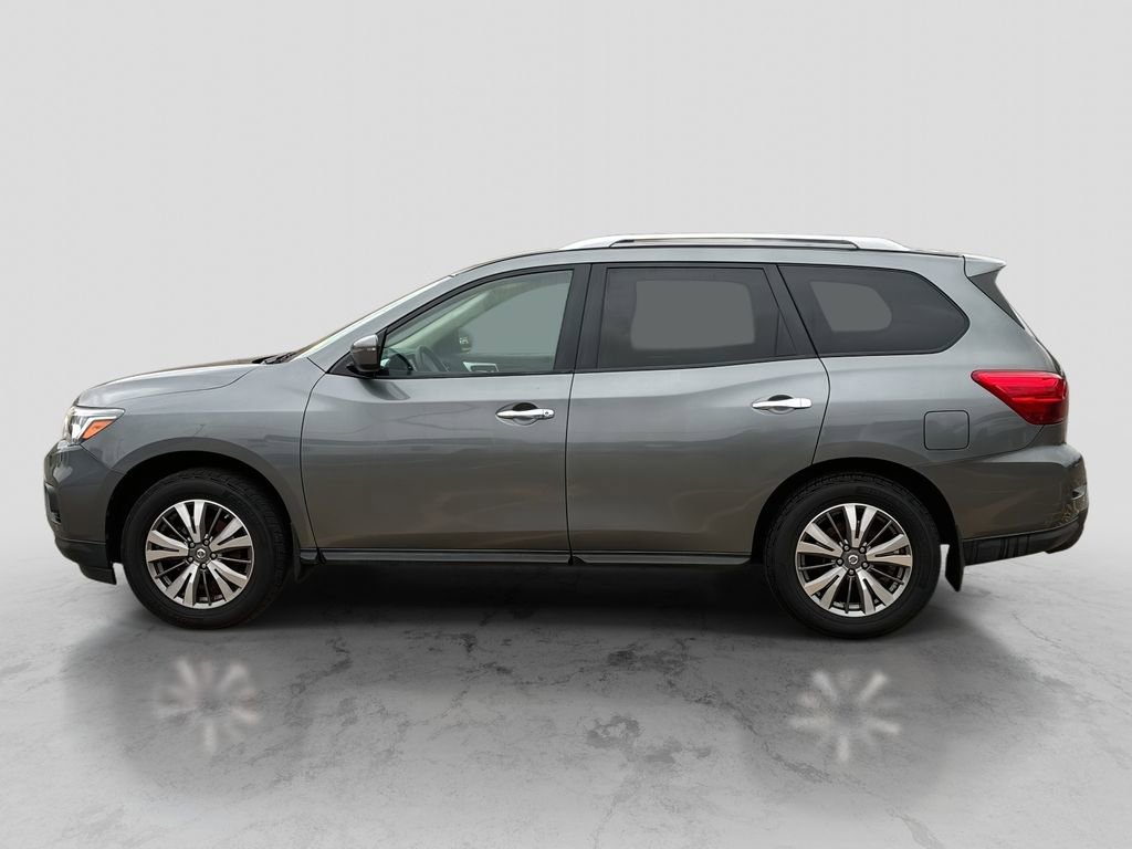 Used 2018 Nissan Pathfinder S image 4