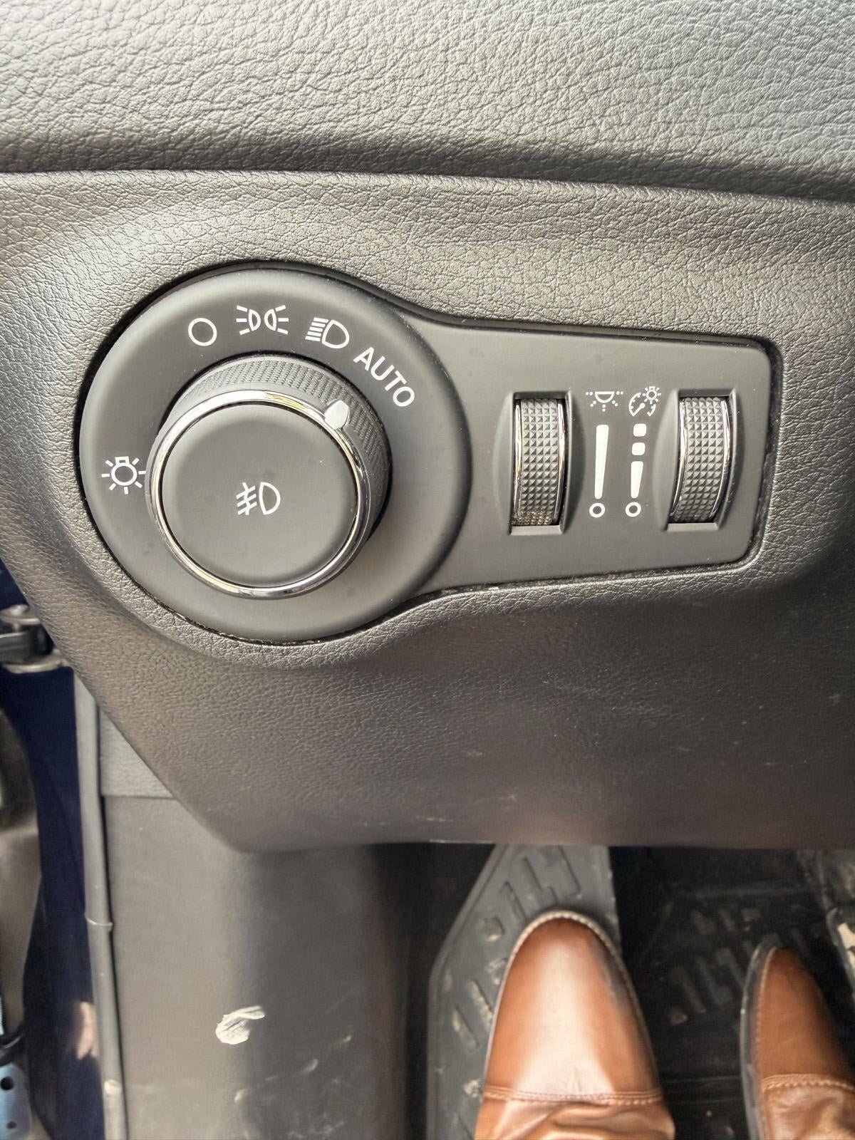 Used 2020 Jeep Compass High Altitude AWD/4WD image 14