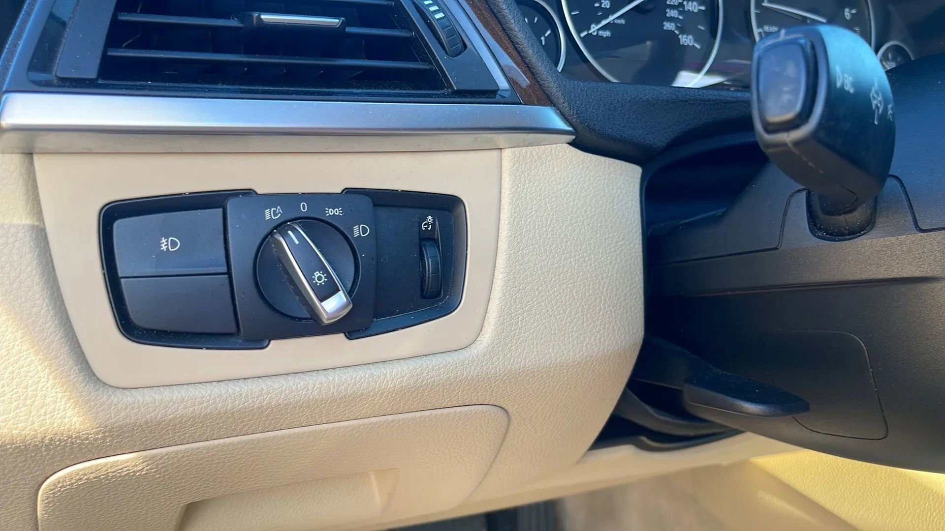 Used 2014 BMW 328i Sedan image 9