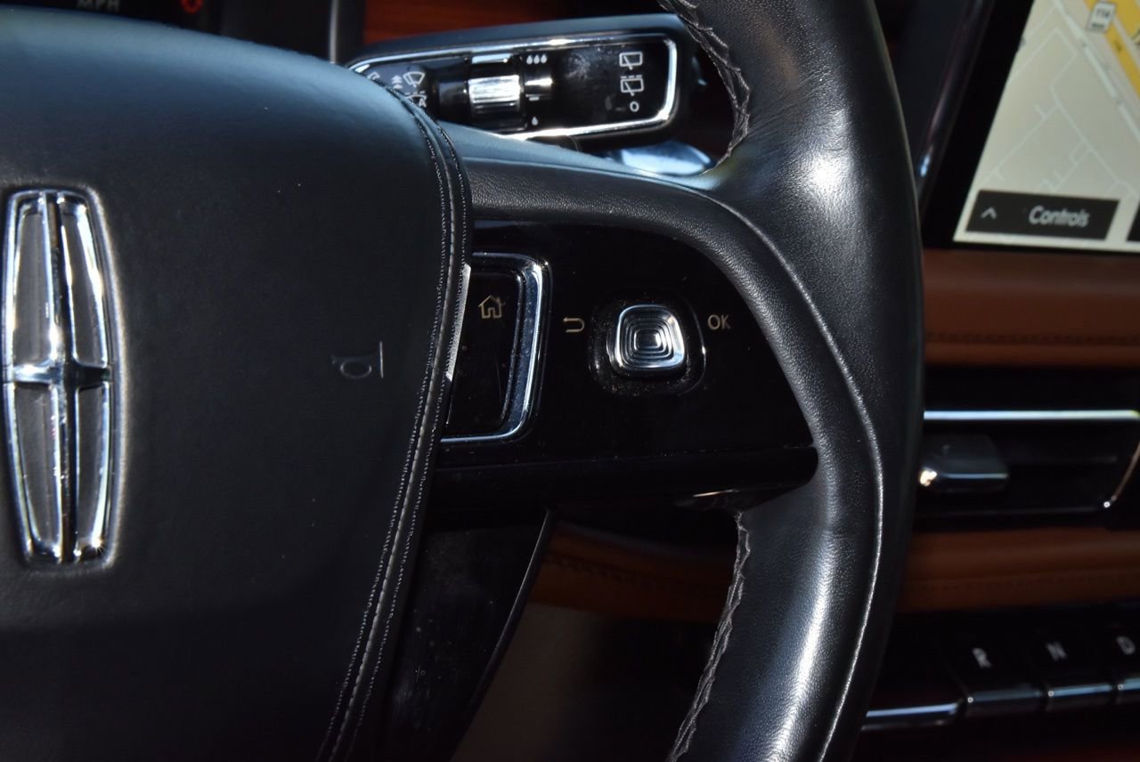 Used 2022 Lincoln Aviator Reserve w/ Equipment Group 201A image 28