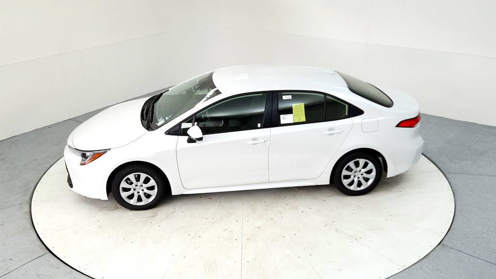 Certified 2023 Toyota Corolla LE w/ Carpet Mat Package (TMS) FWD image 16