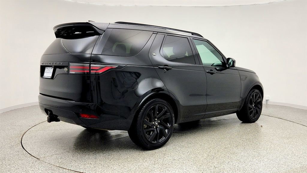 Used 2023 Land Rover Discovery HSE R-Dynamic image 5
