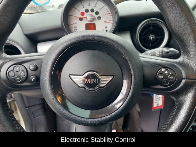 Used 2011 MINI Cooper Clubman Base image 8