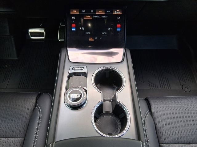 New 2026 Cadillac Vistiq Luxury image 16