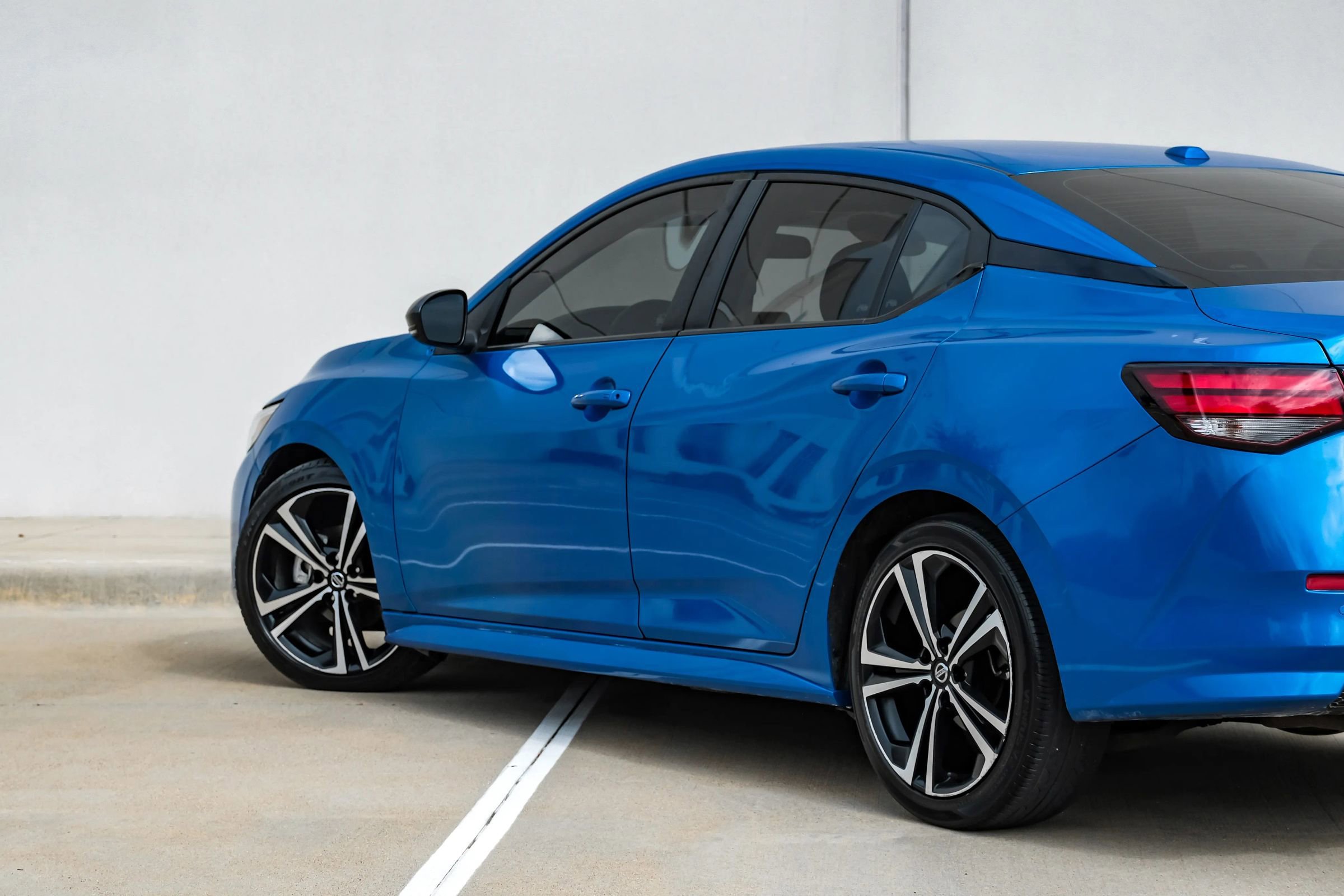 Used 2020 Nissan Sentra SR image 6