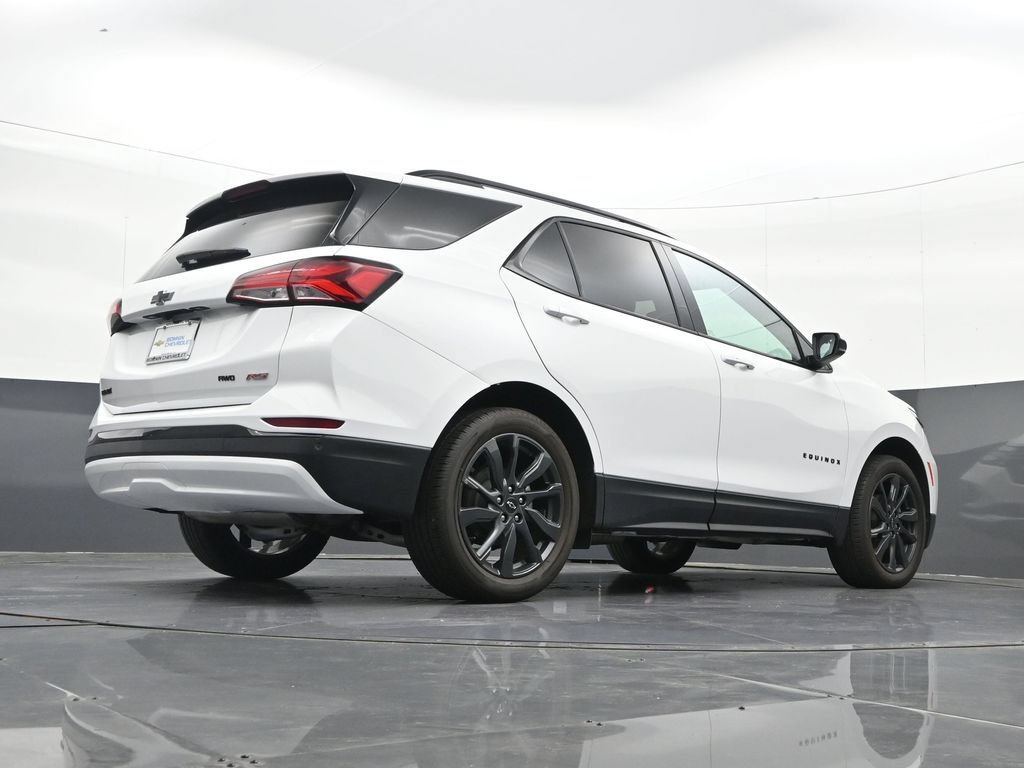 Certified 2024 Chevrolet Equinox RS AWD/4WD image 34