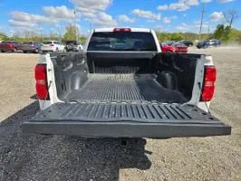 Used 2019 Chevrolet Silverado 1500 LT image 9