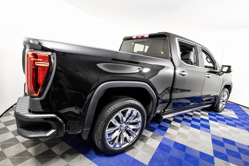 Used 2023 GMC Sierra 1500 Denali w/ Denali Reserve Package image 3