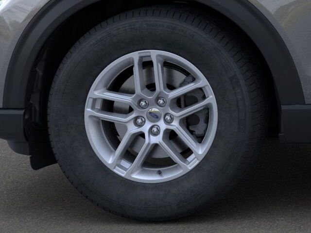 New 2025 Ford Explorer Active image 19
