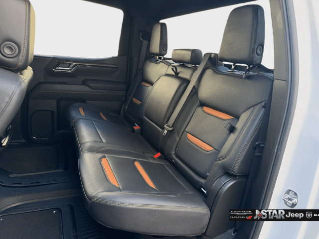 Used 2025 GMC Sierra 1500 AT4 AWD/4WD image 25