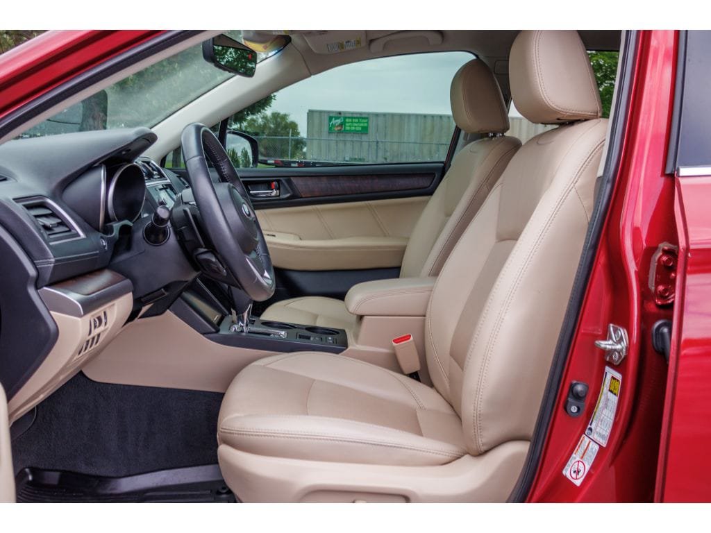Used 2019 Subaru Outback 2.5i Limited AWD/4WD image 17