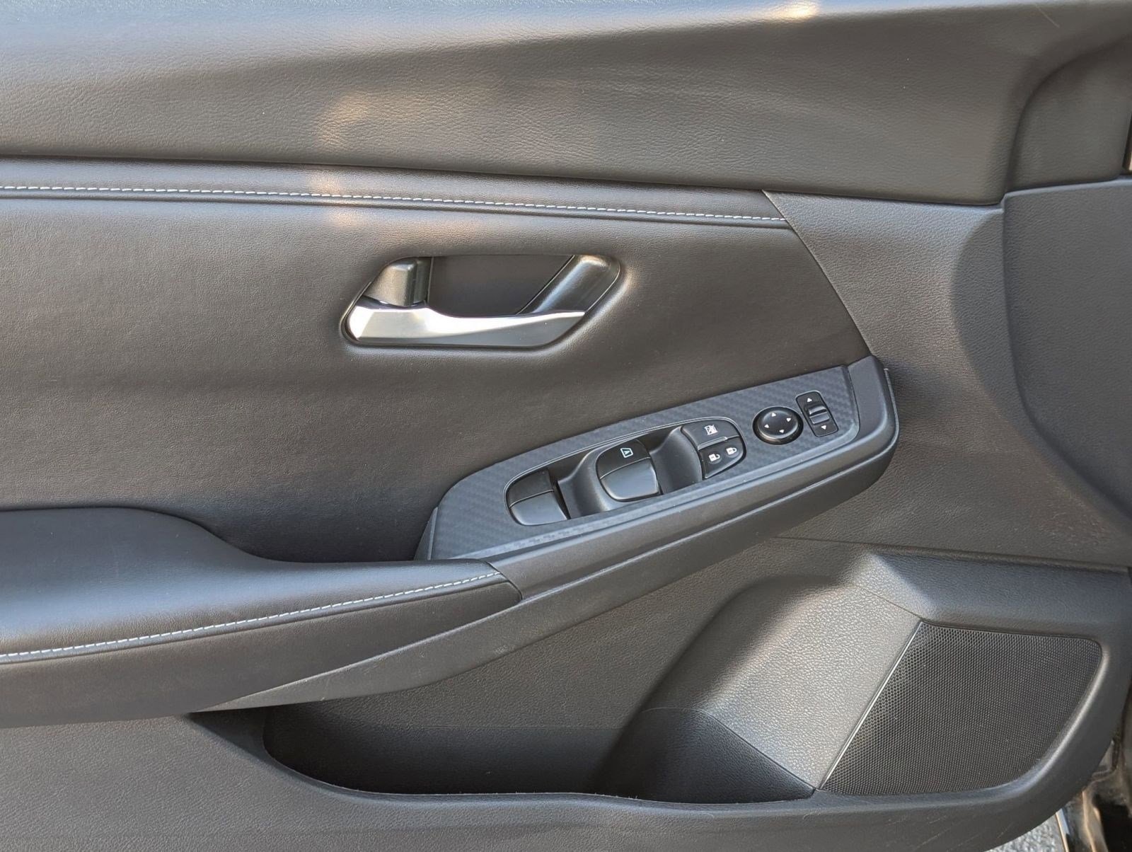 Used 2024 Nissan Sentra SV image 14