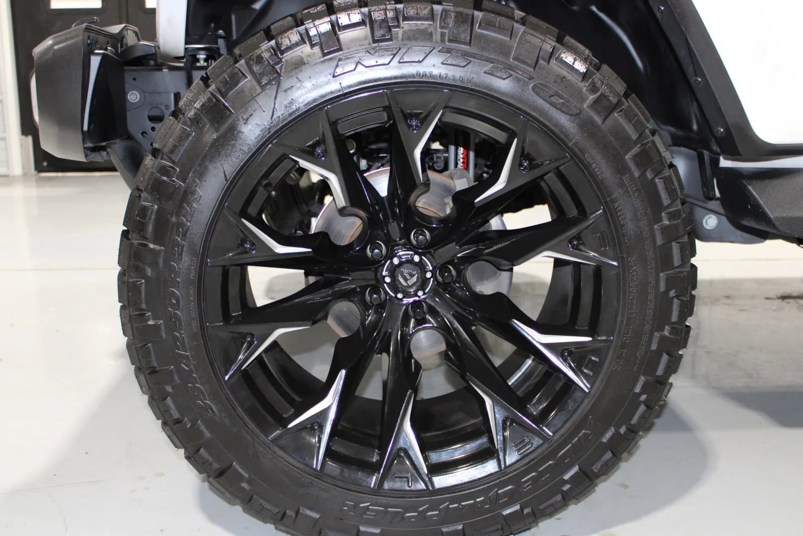 Used 2021 Jeep Wrangler Unlimited Sahara image 11