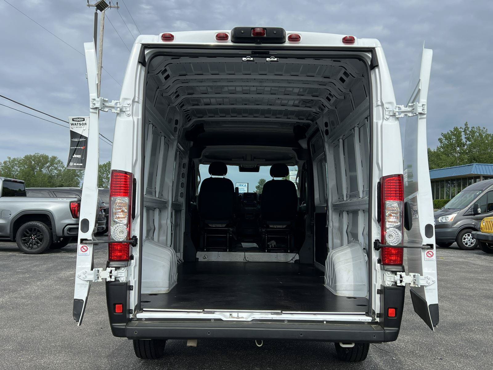 Used 2025 RAM ProMaster 3500 w/ Power Group FWD image 6