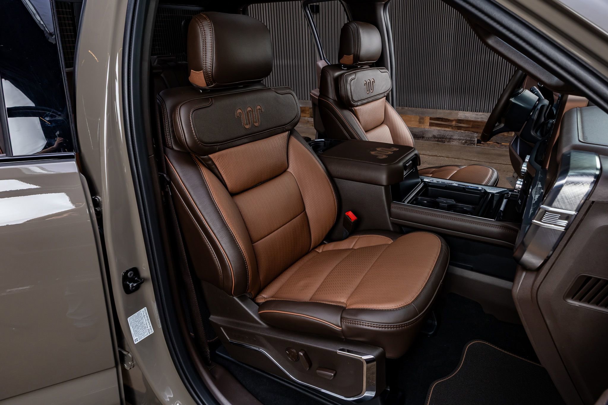 Used 2026 Ford F250 King Ranch w/ Chrome Package image 30