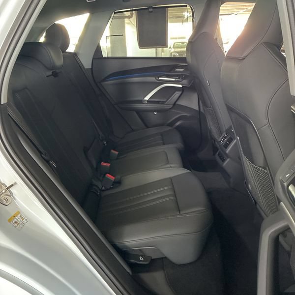 Used 2025 Audi Q5 Premium Plus w/ Premium Plus AWD/4WD image 35