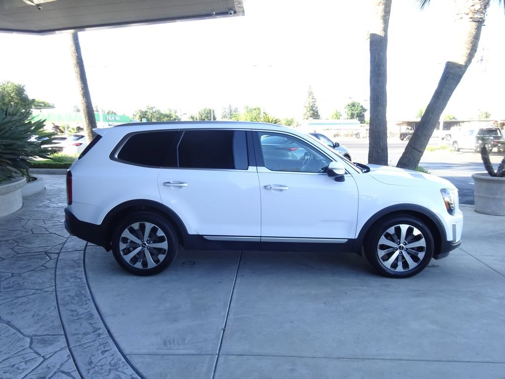 Used 2022 Kia Telluride S FWD image 9