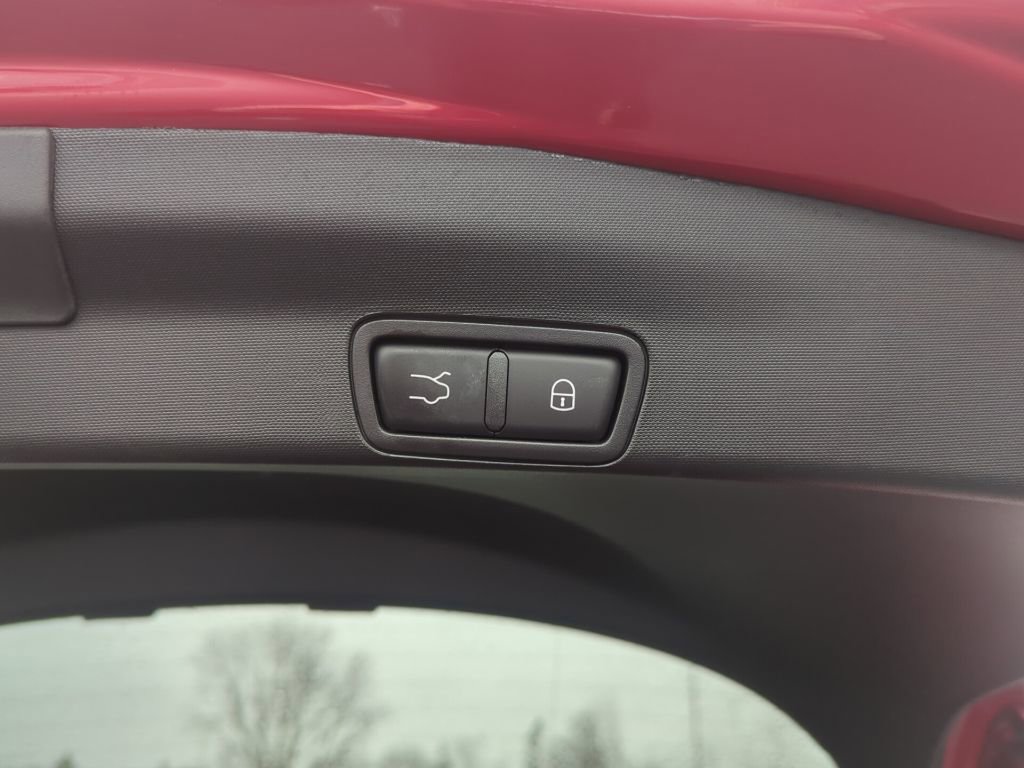 Used 2025 Alfa Romeo Stelvio Sprint w/ Veloce Package image 19