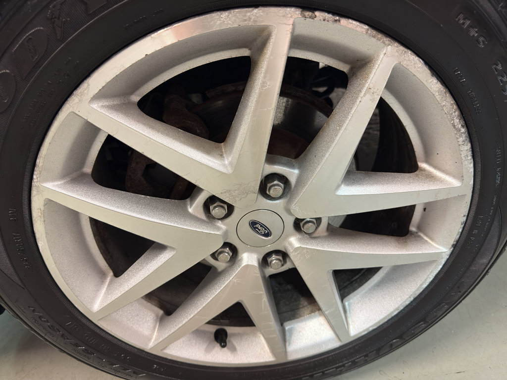 Used 2011 Ford Fusion SEL w/ 302A Rapid Spec Order Code image 34