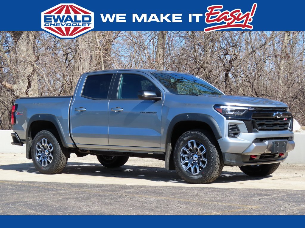 Used 2023 Chevrolet Colorado Z71 w/ Z71 Convenience Package 2 image 1