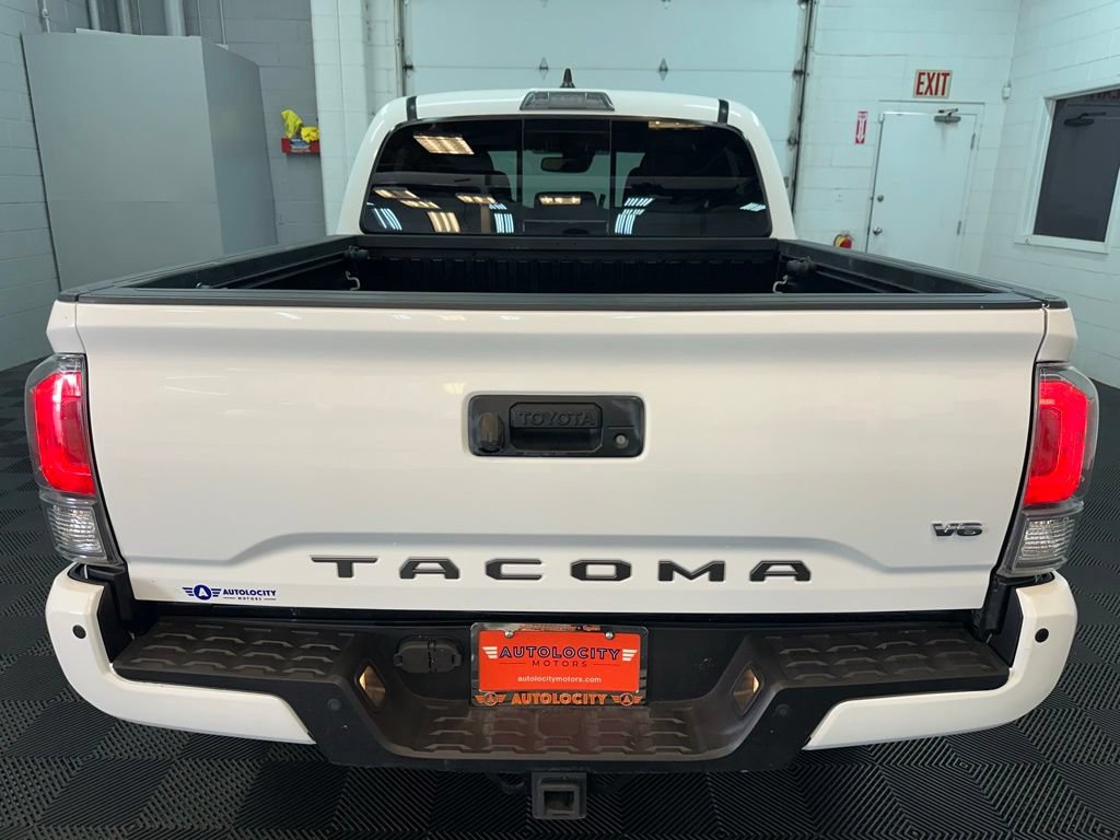 Used 2023 Toyota Tacoma TRD Sport w/ Advanced Technology Package AWD/4WD image 8