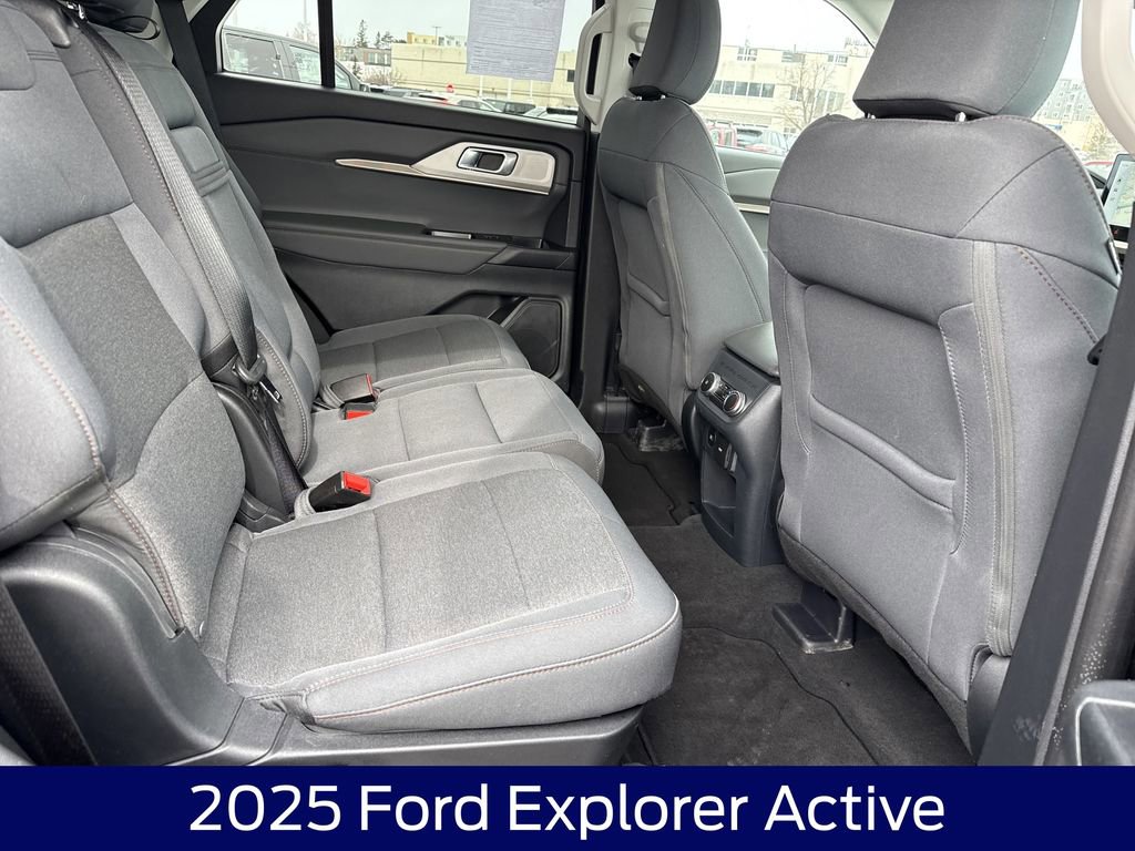 Used 2025 Ford Explorer Active image 14