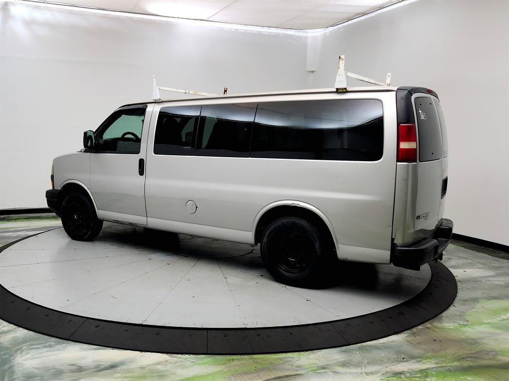 Used 2007 Chevrolet Express 1500 AWD Passenger w/ LT Preferred Equipment Group image 7