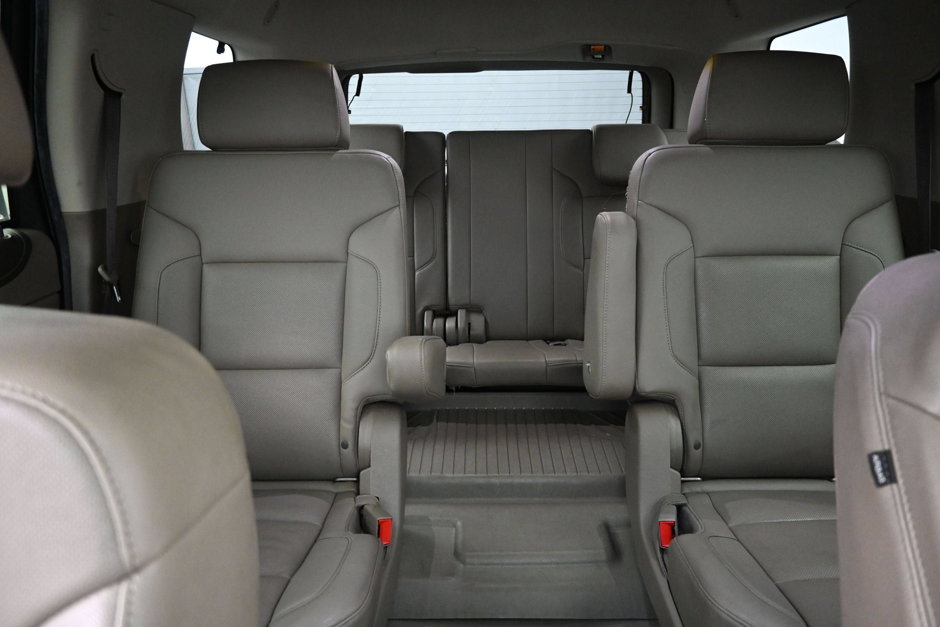 Used 2018 GMC Yukon SLT w/ Open Road Package AWD/4WD image 37