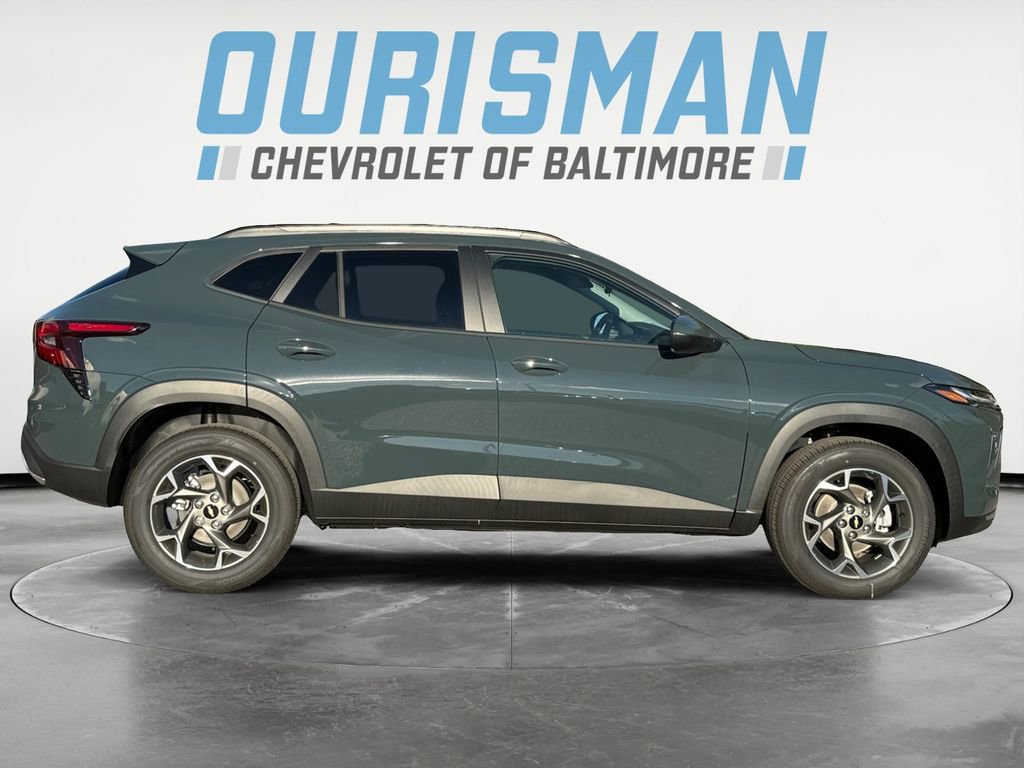 New 2026 Chevrolet Trax LT w/ Sunroof Package image 7