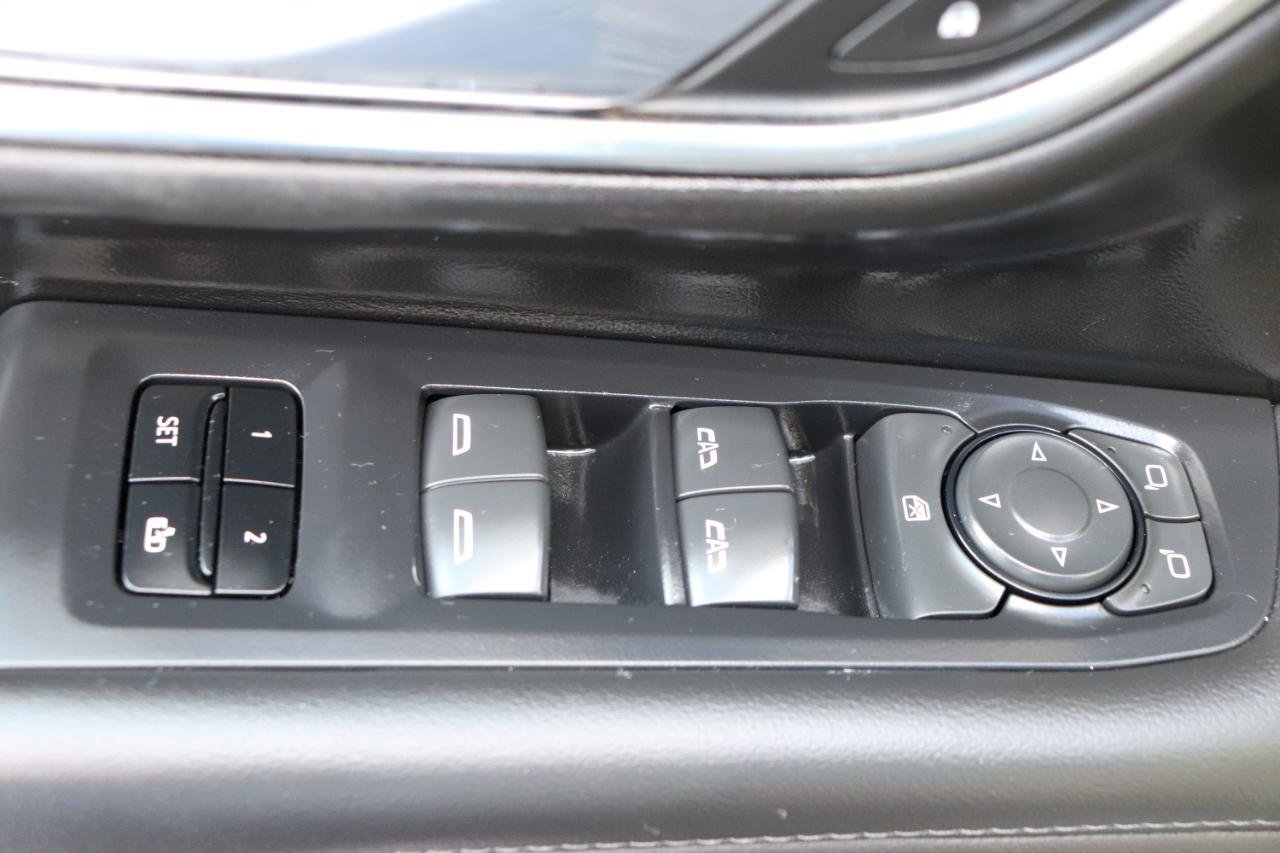 Used 2024 Chevrolet Tahoe LT AWD/4WD image 52