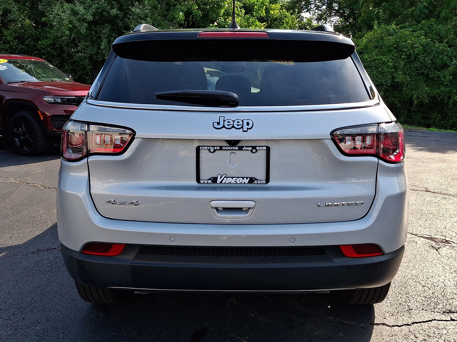 Certified 2024 Jeep Compass Limited AWD/4WD image 5
