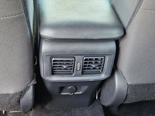 Used 2025 Toyota RAV4 LE FWD image 17