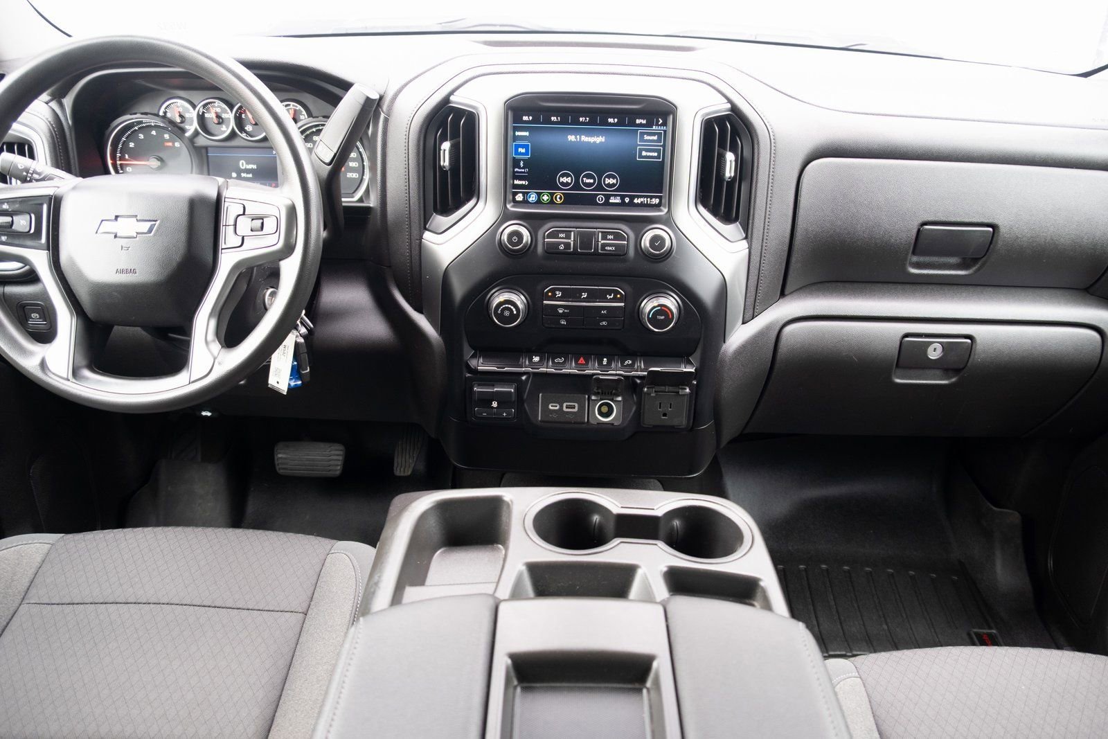 Used 2021 Chevrolet Silverado 2500 LT w/ Snow Plow Prep/Camper Package AWD/4WD image 13