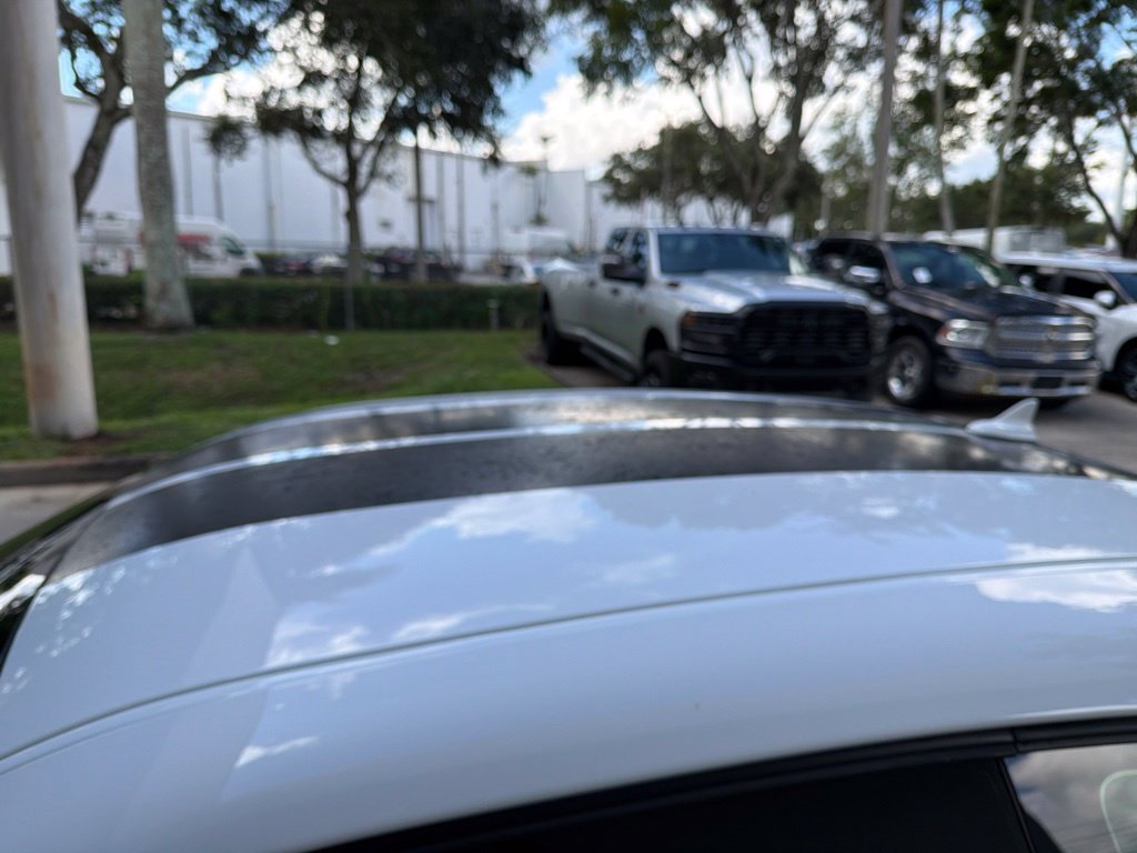 Used 2020 Dodge Challenger R/T Scat Pack RWD image 22