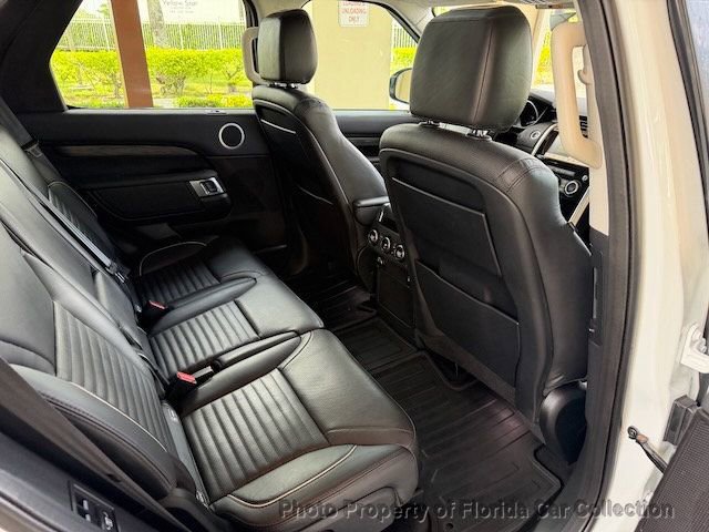 Used 2017 Land Rover Discovery HSE AWD/4WD image 45