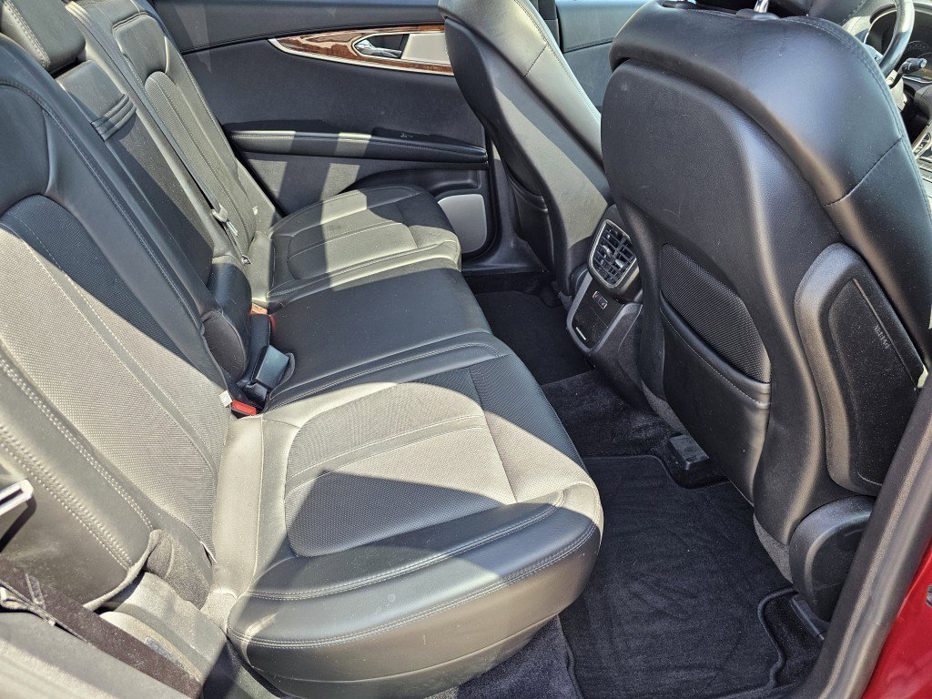 Used 2016 Lincoln MKX Reserve w/ Luxury Package image 23