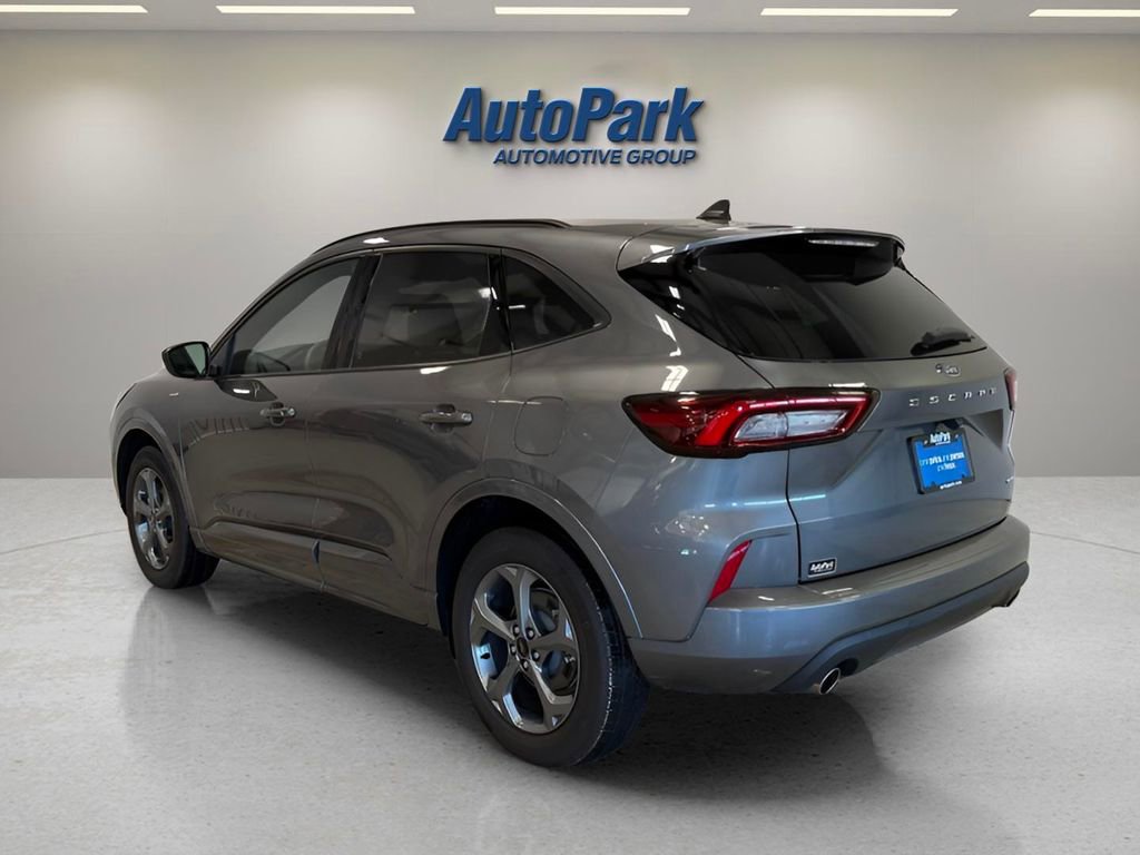 Used 2024 Ford Escape ST-Line AWD/4WD image 5