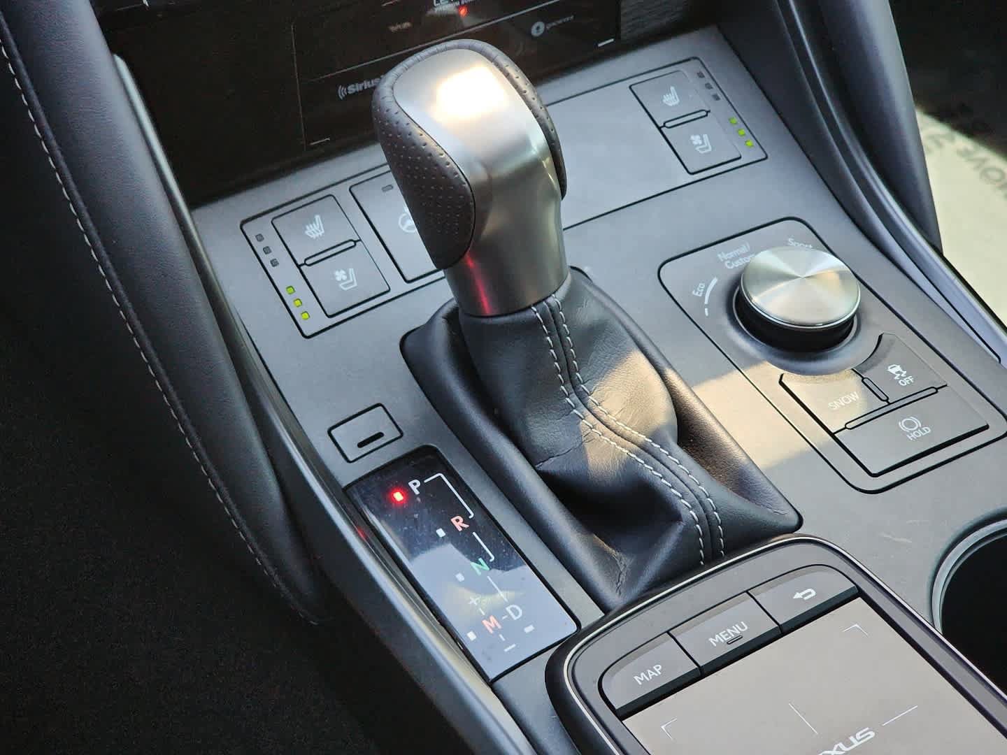 Used 2023 Lexus IS 500 RWD image 21