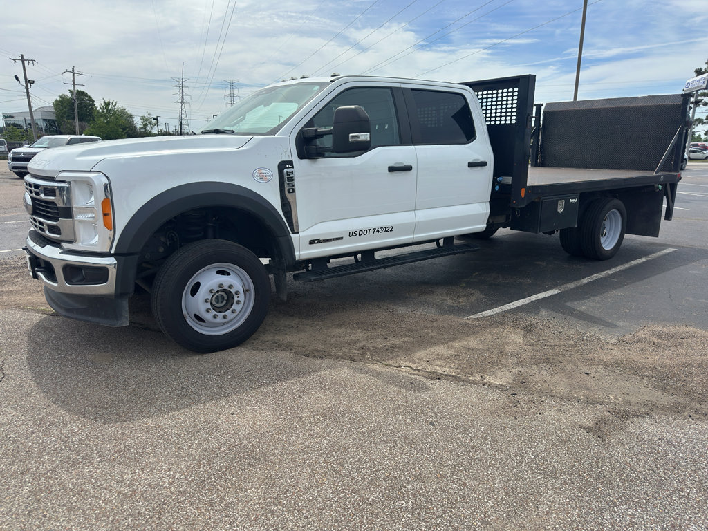 Used 2023 Ford F550 4x4 Crew Cab Super Duty image 2