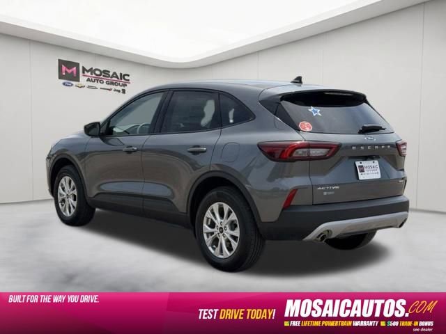Used 2025 Ford Escape Active w/ Cold Weather Package AWD/4WD image 5