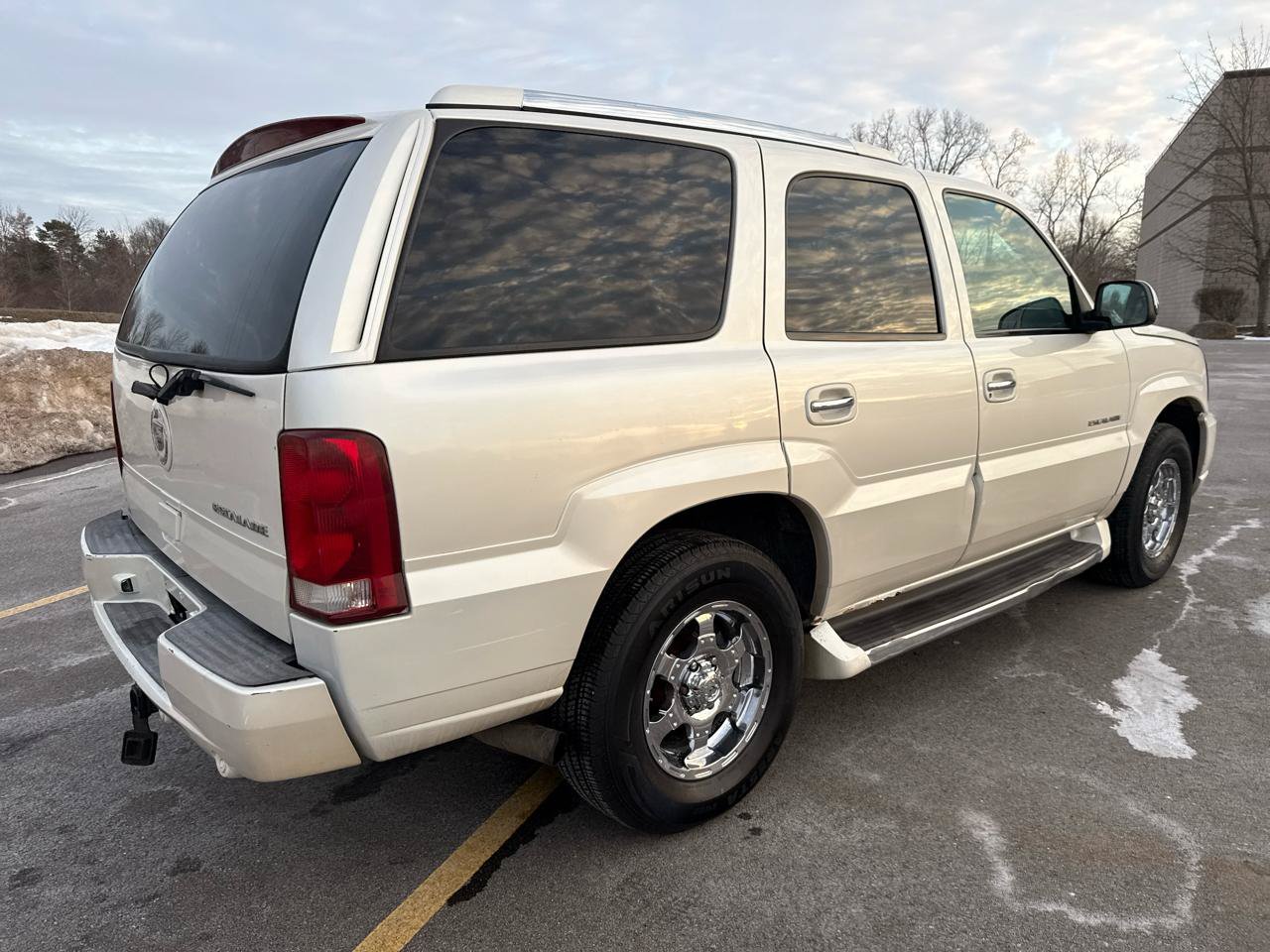 Used 2003 Cadillac Escalade AWD w/ Marketing Vehicle Package image 5