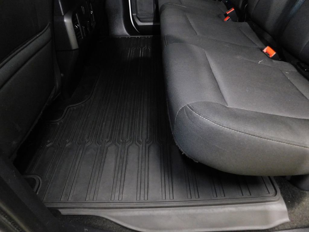 Used 2019 Ford F150 XLT w/ Equipment Group 302A Luxury AWD/4WD image 41