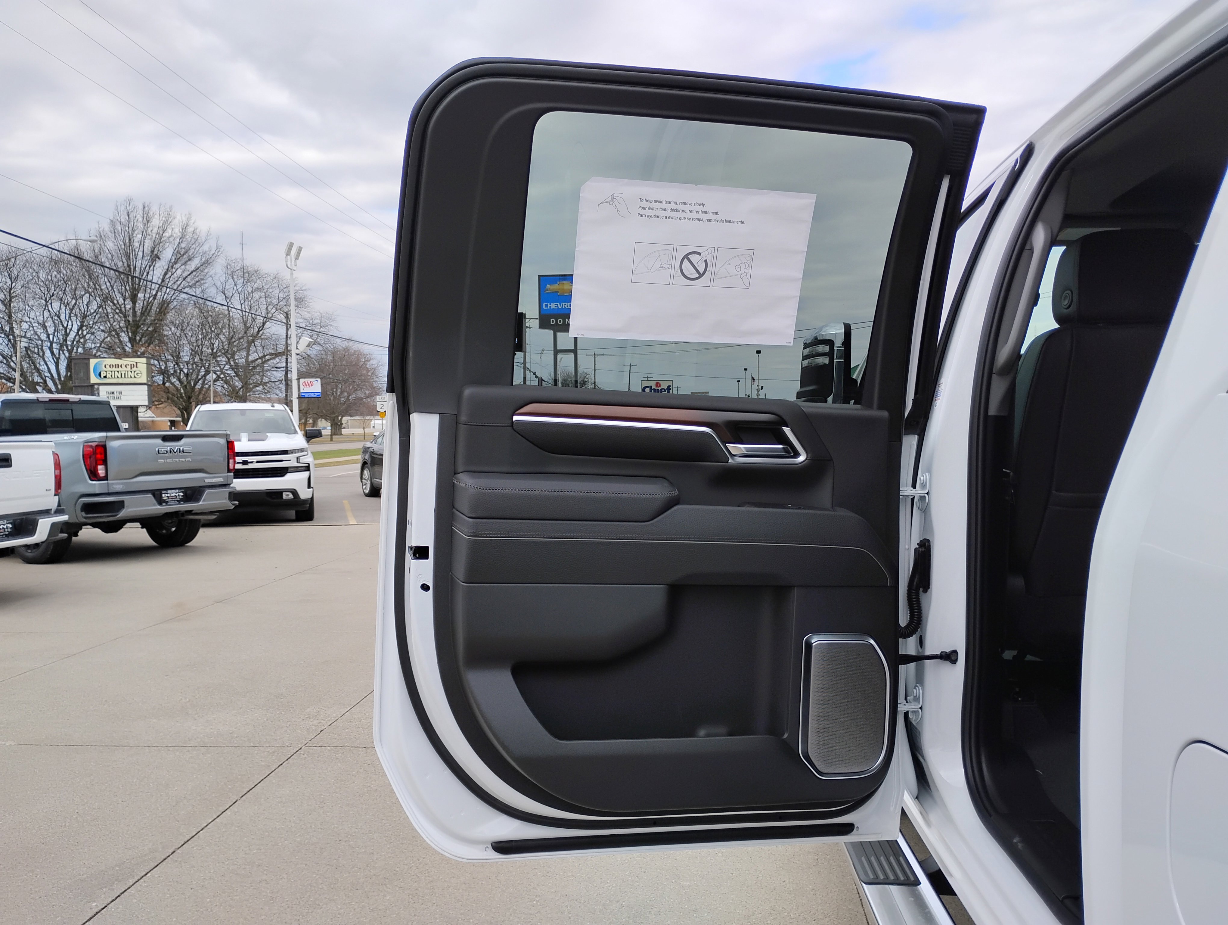 New 2025 GMC Sierra 2500 Denali w/ Denali Reserve Package image 33